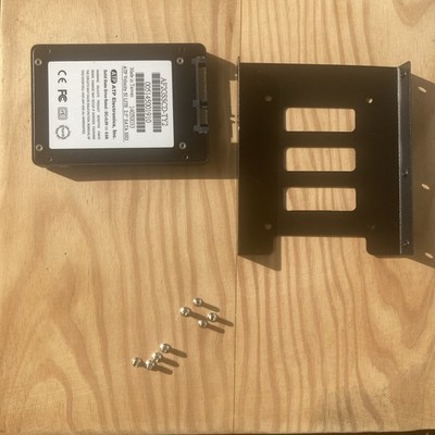APT Industrial SLC SSD 2GB 2.5  SATA FreeDOS 1.4 Preloaded Metal Housing 