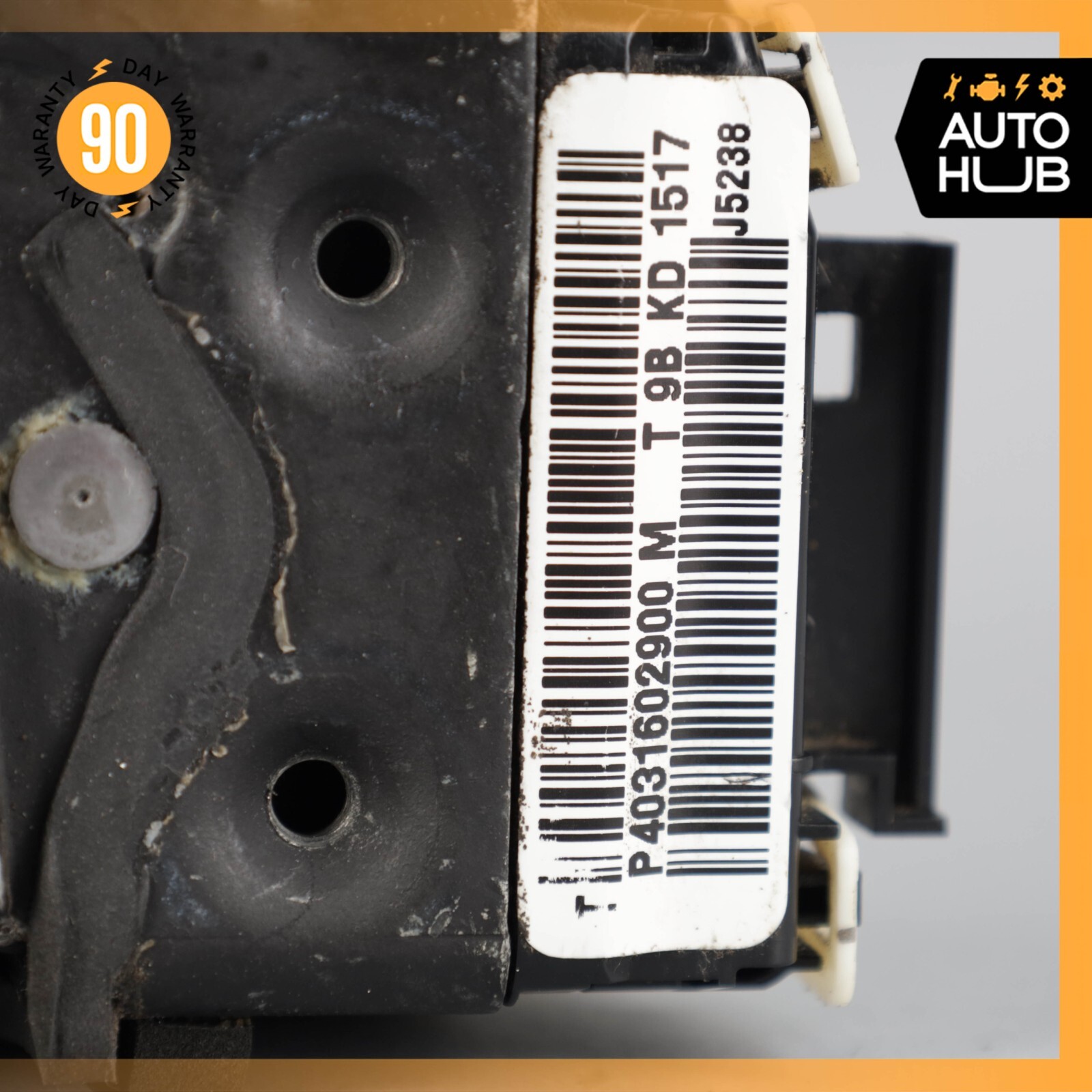 17-20 Maserati Levante S M161 Front Left Side Door Lock Latch Actuator OEM 73k