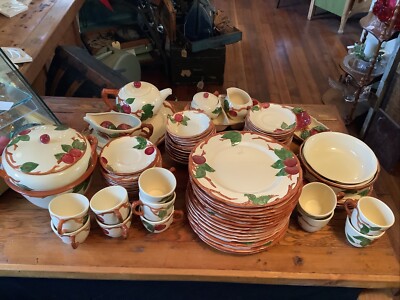 set of 84 Vintage Franciscan Apple Earthenware Full Dinner Set