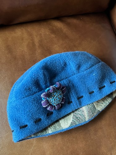 Hats O Fancy by Renee Blue Wool Hat w Purple Flower Pin Brooch Accent - 7.25 inc