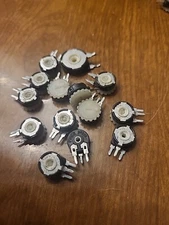 Lot Of 14 Piher 500k Trimmers