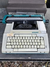 Vintage Smith-Corona Coronamatic 2200 Blue Electric Typewriter W/Case thumbnail