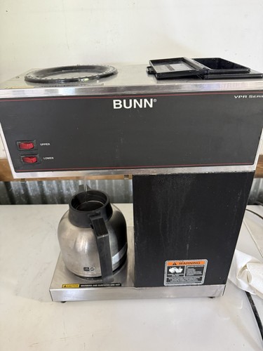 BUNN VPR Series Commercial Pourover Coffee Brewer 2 Warmers Cup Warming Decanter
