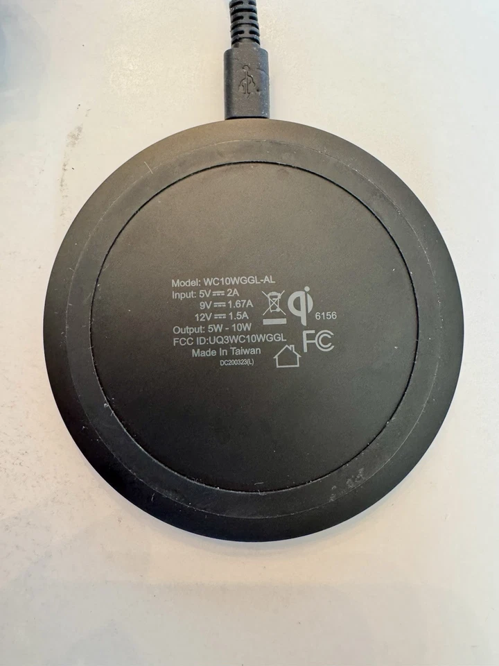 Verizon WC10WGGL-AL Fast Charging Wireless Pad - Black - Image 2 of 2