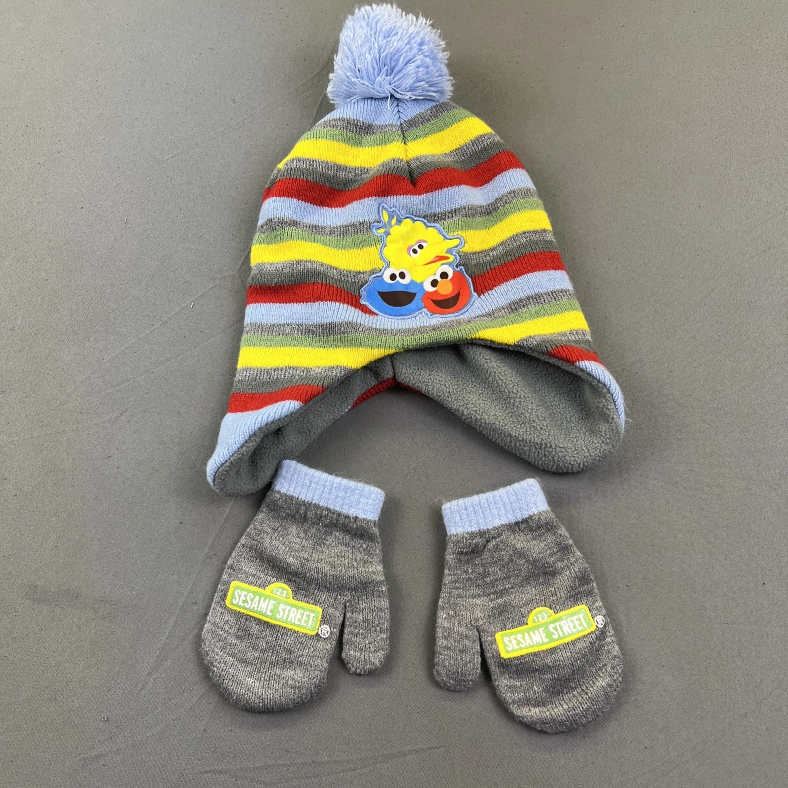 Sesame Street Toddlers Snow Hat & Glove Elmo, Big Bird And Cookie Monster