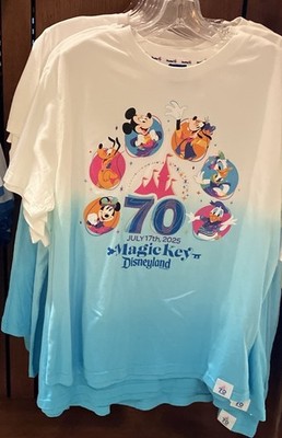 2025 DISNEYLAND 70TH T-SHIRT MAGIC KEY MICKEY FRIENDS SMALL