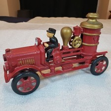 Vintage Cast Iron Red Fire Pumper Truck Wagon 8.25  L 4 5/8  T 2 3/8  W Flaws
