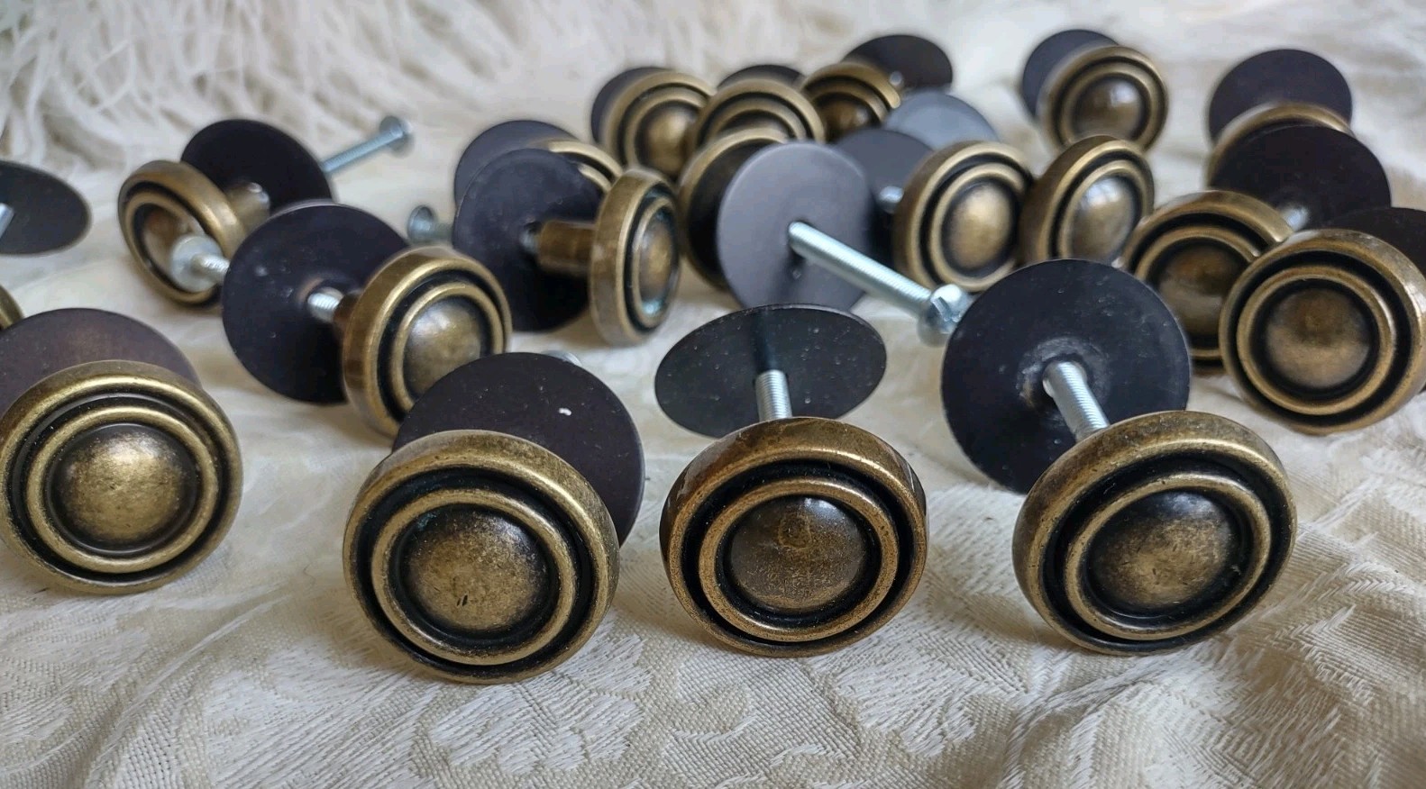 Picture 1 of 5