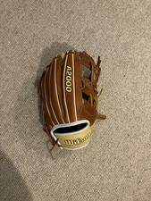 Guanto da baseball Wilson a2000 11,75 adulto infield pollici marrone chiaro