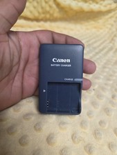 Genuine Canon Original / OEM CB-2LV G Battery Charger - For NB-4L Batteries