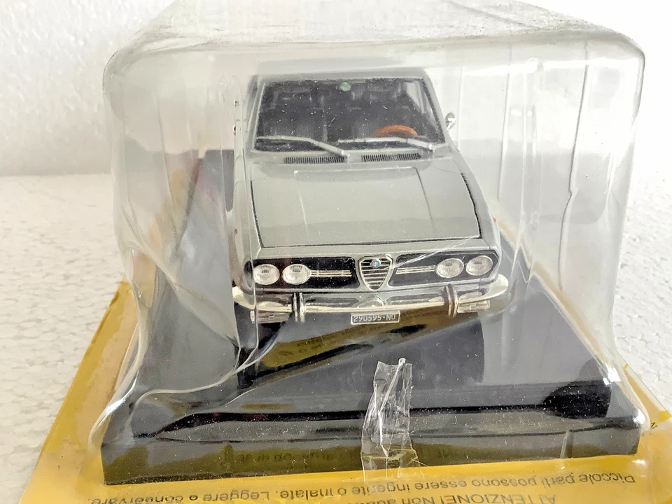 ✅Die Cast Fabbri Edition 1:24 Alfa Romeo Alfetta 1.8 - 1972 (GG18-19K2/9/3)-2 - Bild 2 von 4