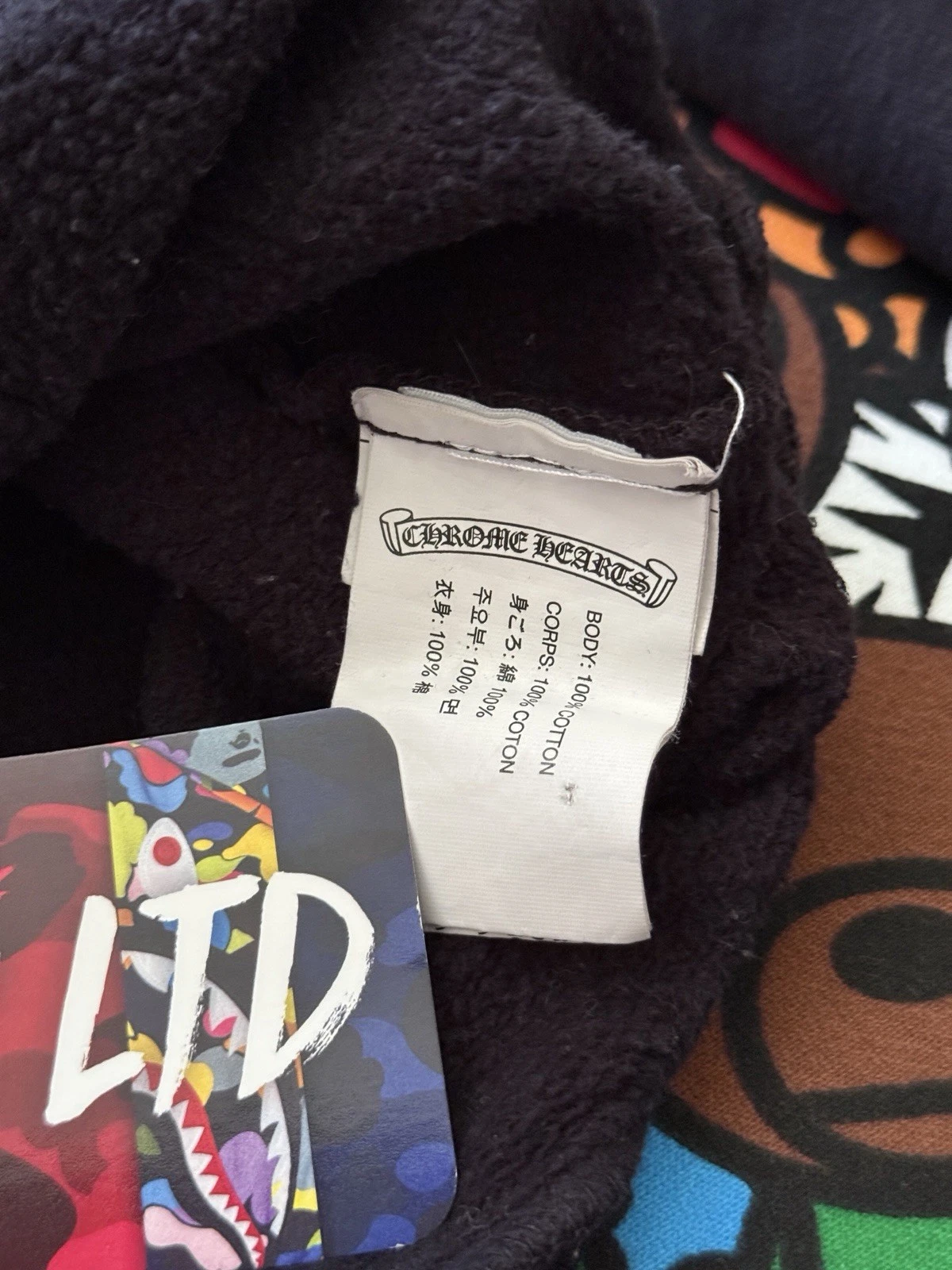 CHROME HEARTS Felpa con cappuccio pullover manica multi logo nero cuori cromati