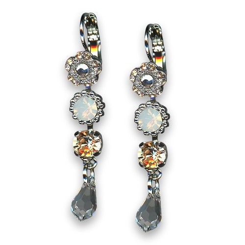Earrings by Mariana Woman Sophisticated Champagne and Clear Swarovski Crystals - Picture 2 of 6