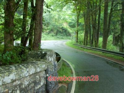 PHOTO  EUNANT JUNCTION TURN LEFT BEHIND THE TREES TO GO UP THE EUNANT VALLEY ROA