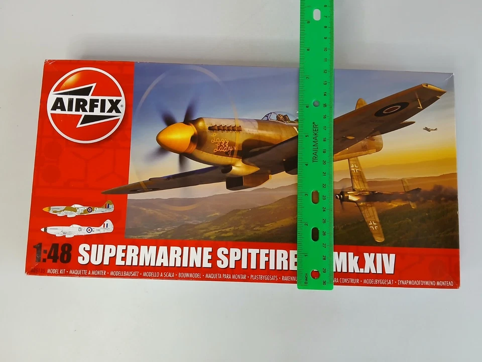 Kit Modelo AIRFIX Escala 1:48 #A05135 Supermarine Spitfire FR Mk.XIV ~ Caja Abierta Foto 2 de 4