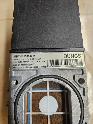 DUNGS MBC-N-1000/602 MULITBLOC GAS VALVE - Picture 3 of 8
