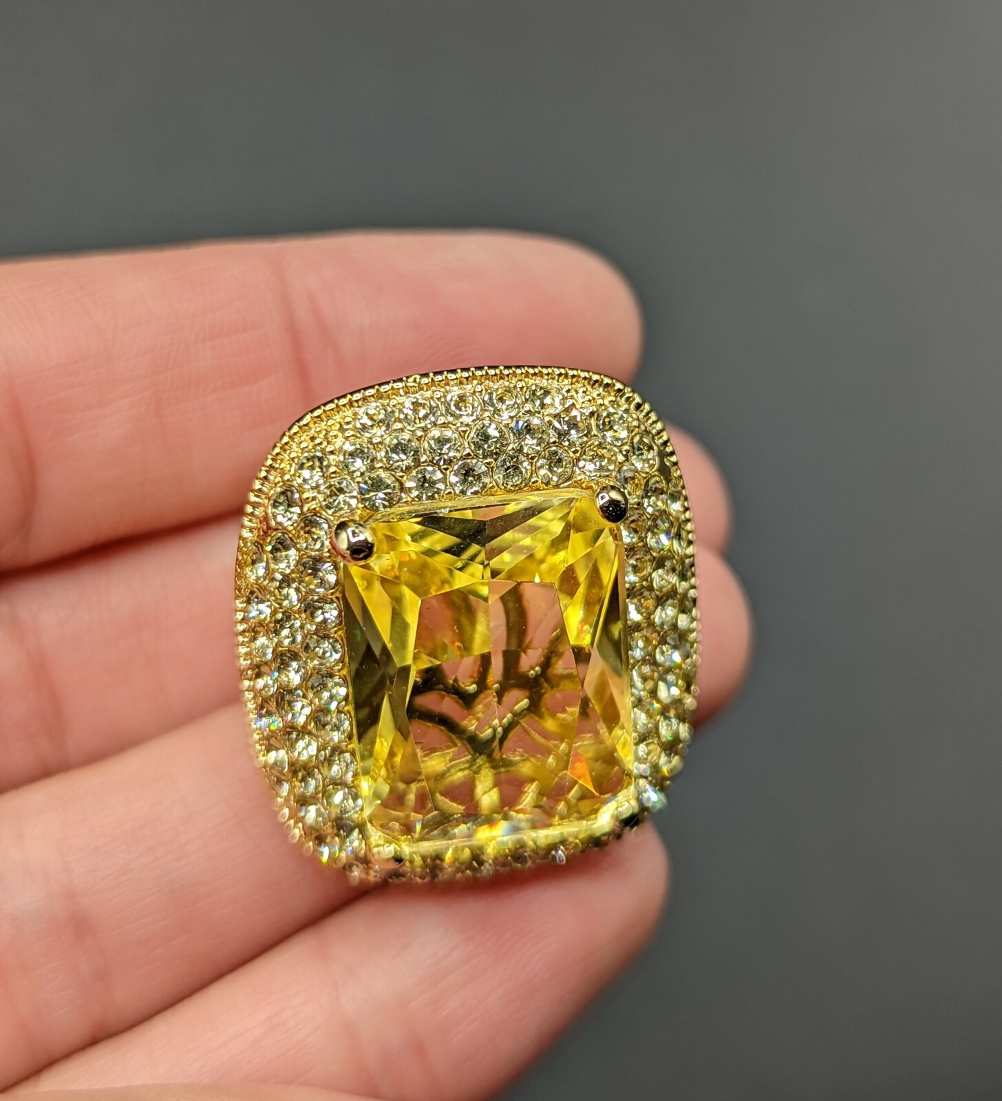 Joan Boyce Rock Your Ring Rectangular Jonquil Pav… - image 4