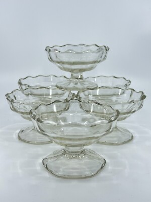 6 Clear Glass Pedestal Dessert Berry Scalloped Rim Cups Ice Cream Dishes VTG