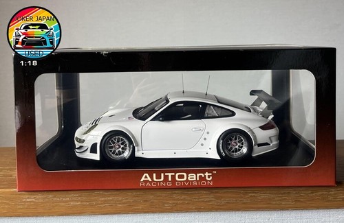 AUTOart Porsche 911 (997) GT3 RSR 2010 carrosserie simple (blanc) 81073 1/18 JDM