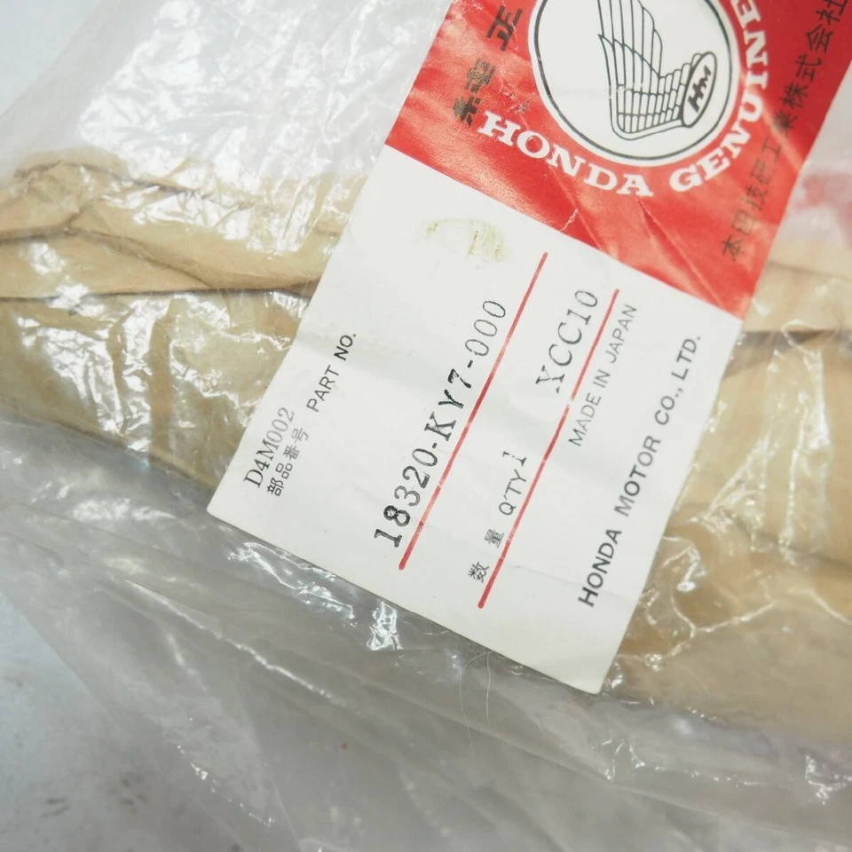 Tubo de escape genuino Honda NX125 1988 18320-KY7-000 NOS Foto 3 de 4