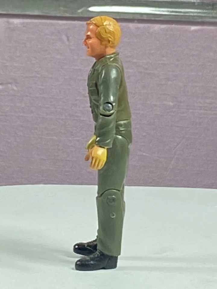 M.A.S.H. Figura de acción Hawkeye - Alan Alda variante rubia 1981 20th Century Fox Foto 4 de 4