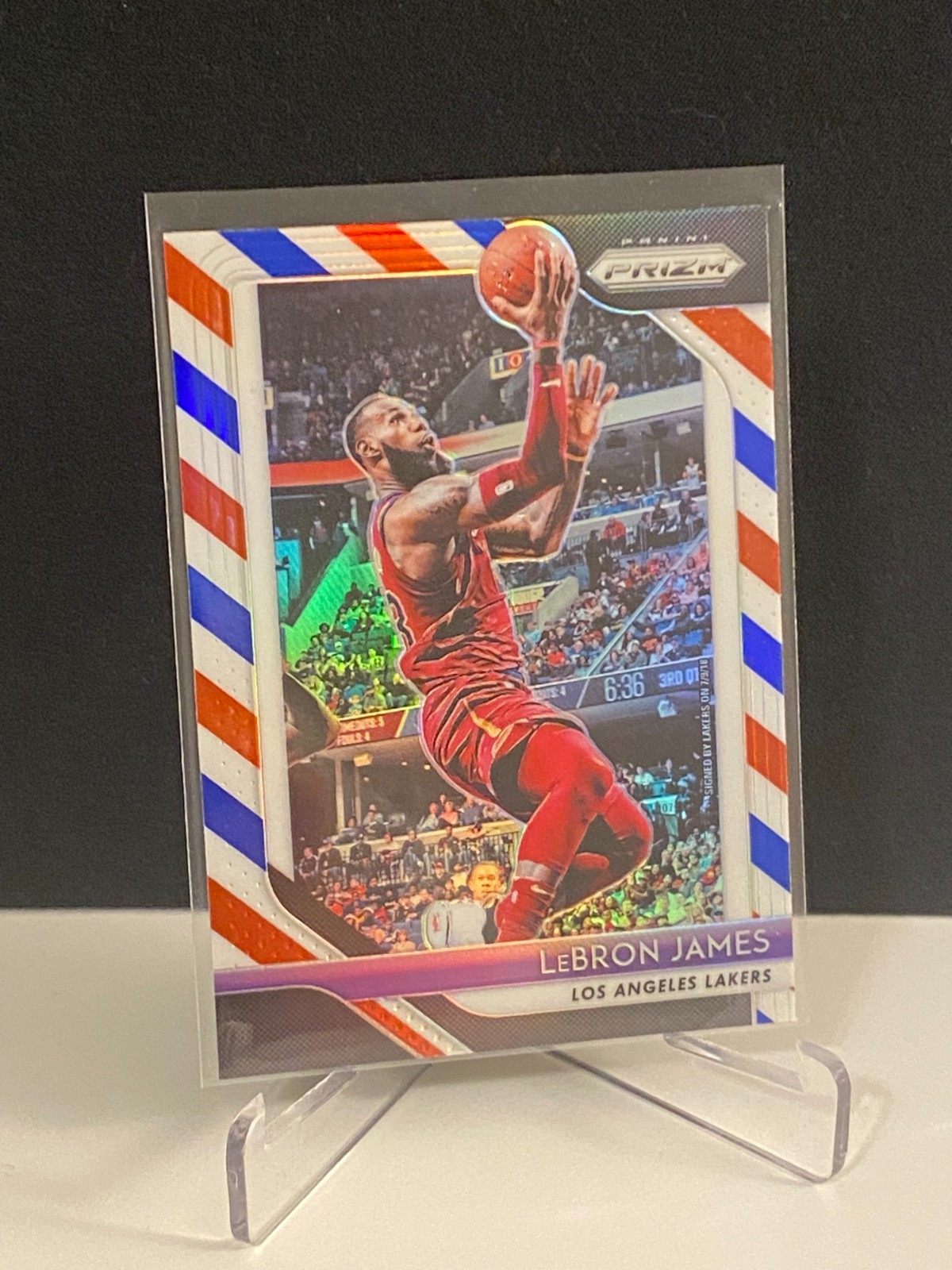 LEBRON James RWB Prizm 2018-19 Red White Blue Cavs Lakers
