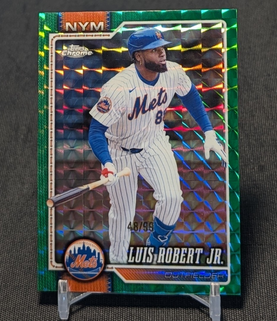 Luis Robert Jr. Green Geometric Refractor /99 2026 Topps Chrome Card #267 Mets