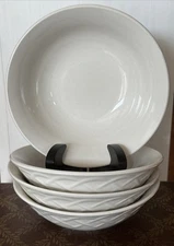 4 ONEIDA PICNIC Coupe Soup Cereal Bowls SET 6-3/8 Embossed Basketweave Excellent