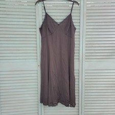 Vanity Fair Vintage Lingerie Dress Slip Black Knee Length  Sz 40 L  Lace Trim