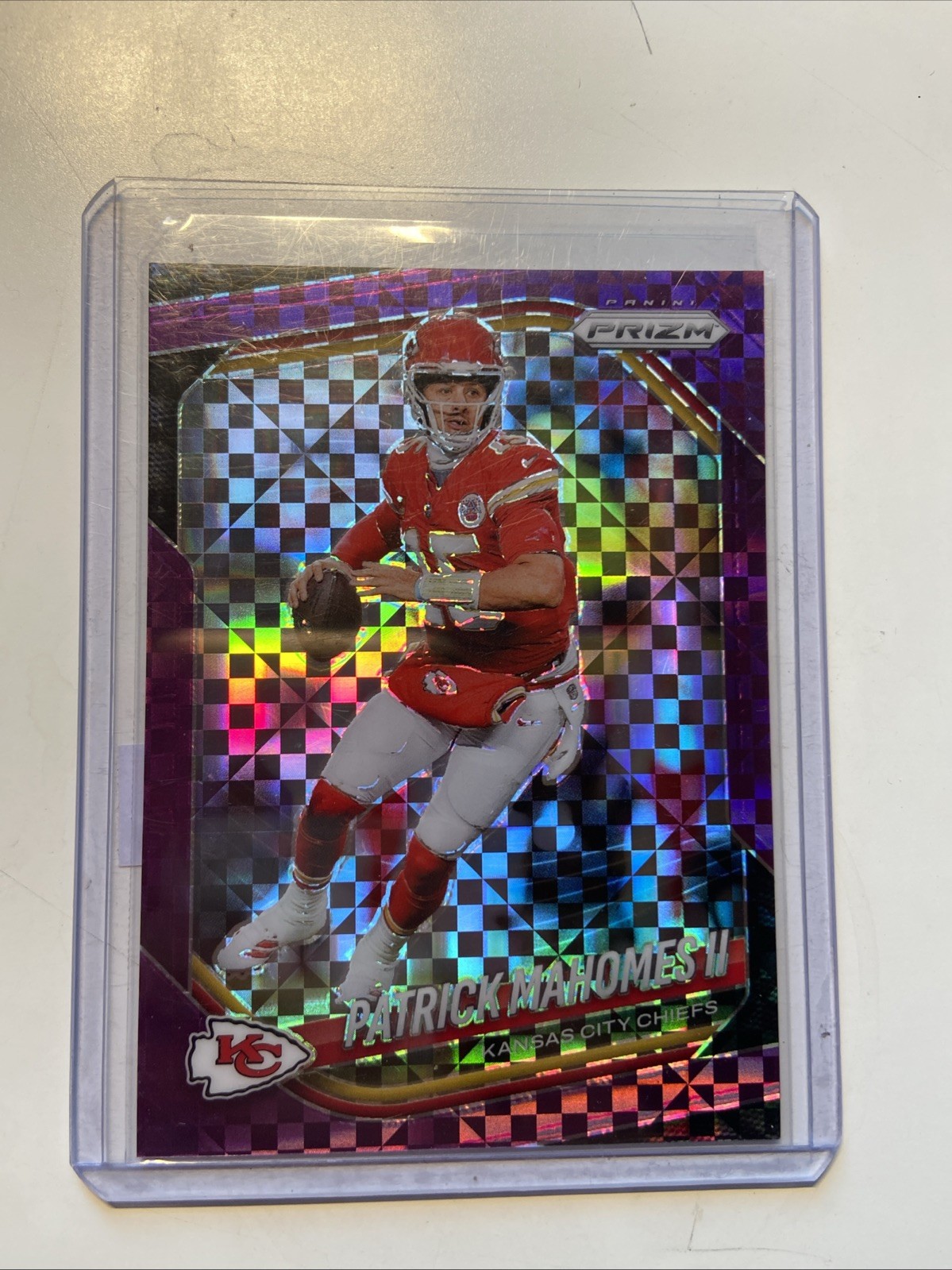 2025 Panini Prizm - Patrick Mahomes II #26 Purple Power Prizm /49