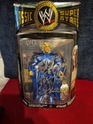 WWE CLASSIC SUPERSTARS RIC FLAIR BLUE ROBE AUTOGRAPHED BY RIC FLAIR SILVER