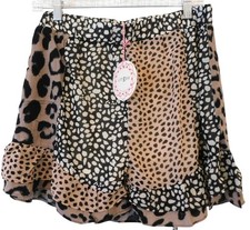 Umgee Women s Size M Animal Print Shorts Ruffle Hem Flowy Boho Festival Chic New