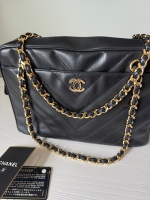 Chanel Chevron V Stitch Shoulder Bag Black Lambskin