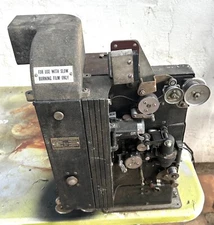 Mills Panoram 16mm RCA Projector - Core