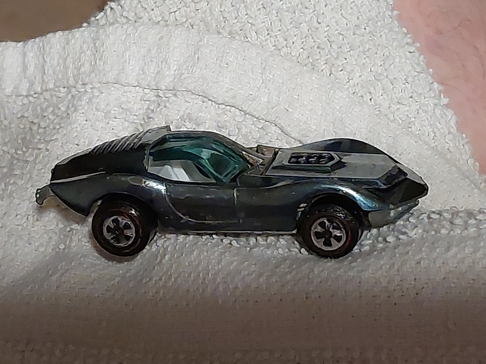 Picture 9 of 12