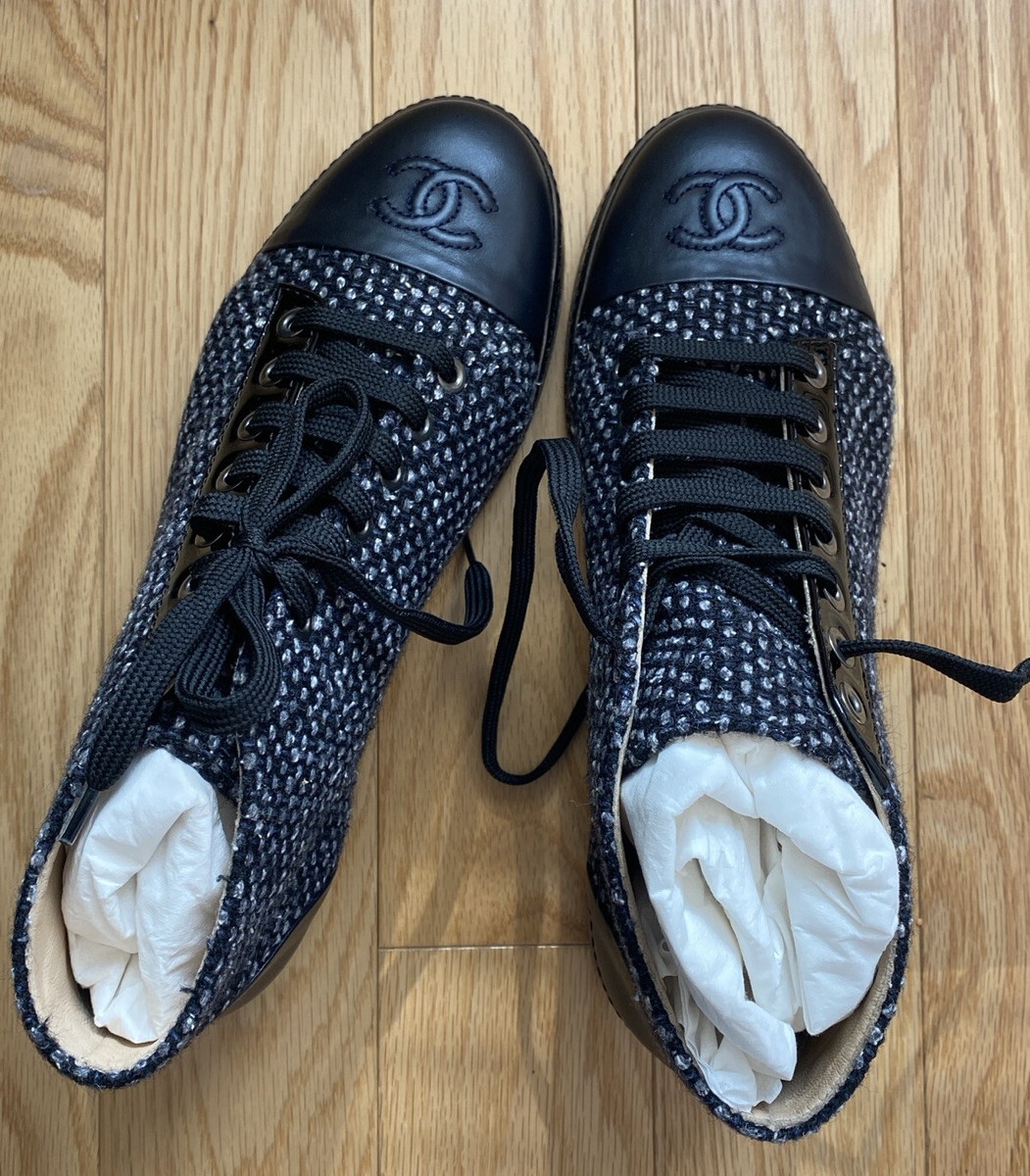 CHANEL Black Tweed Cap-Toe Lace-Up Sneakers with Logo