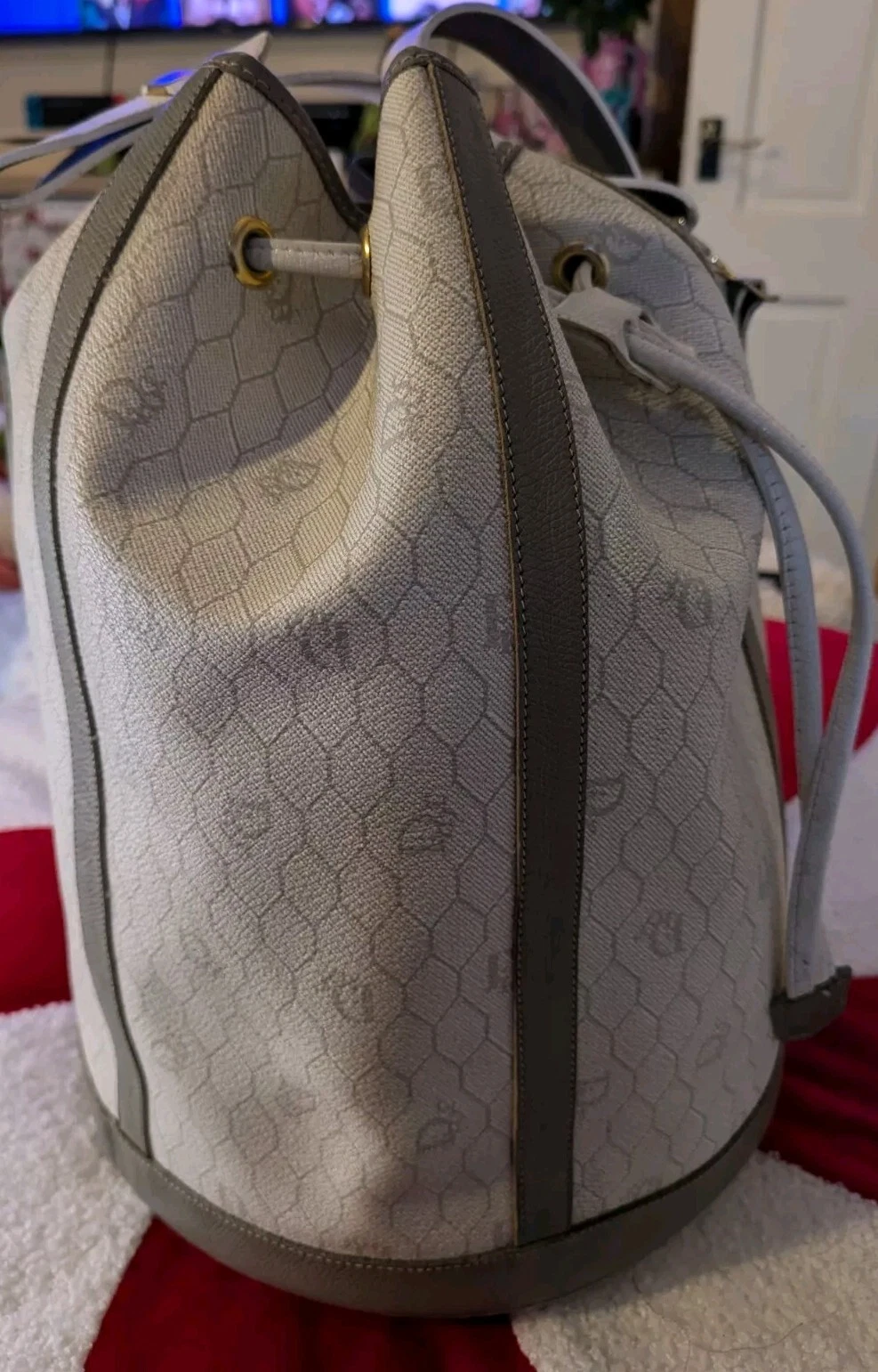 Sac seau Christian Dior blanc nid d'abeille monogramme cordon authentique RARE