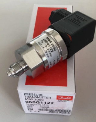 1PC New DANFOSS pressure sensor MBS3000 060G1122 Expedited Shipping 