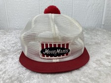Vintage MoorMan’s Feed Short Brim Snapback Cap Mesh Hat with Pom Patch Farmer