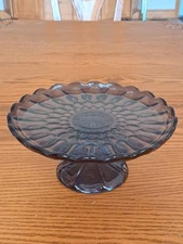 Anchor Hocking Pedestal Smoked Fairfield Vtg. Cake Stand Starburst Floral Design