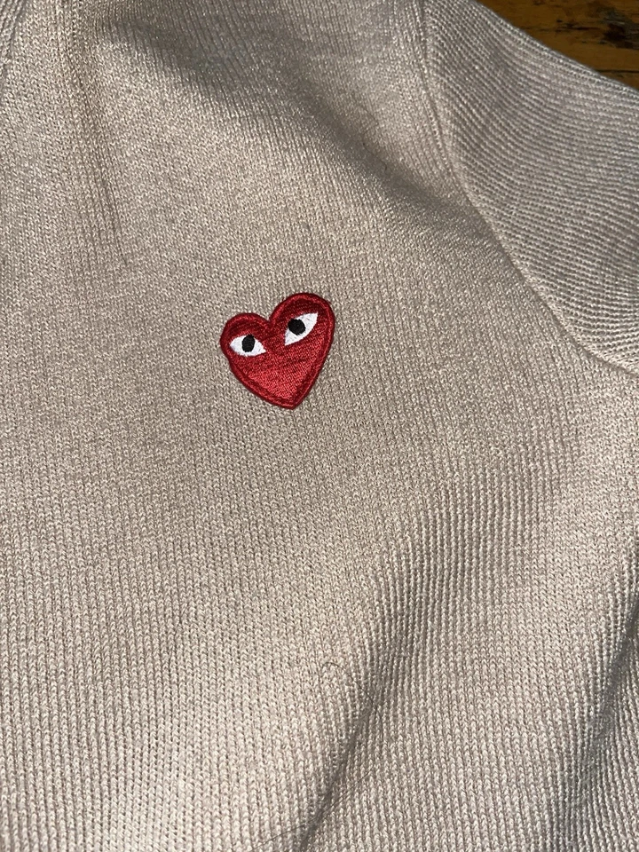 Cárdigan Suéter Para Mujer COMME DES GARCONS Play Negro Parche Corazón Abotonado M Foto 2 de 4