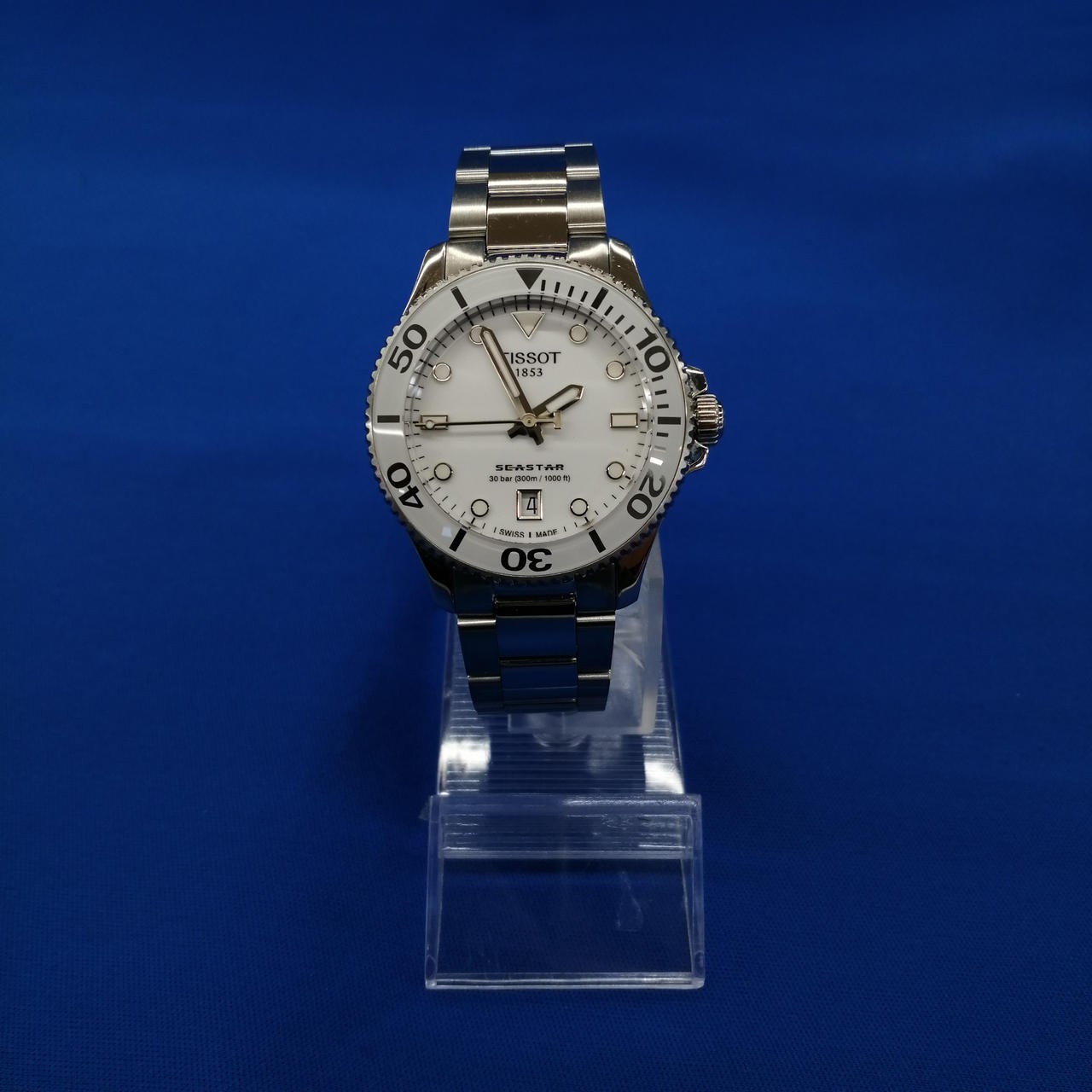 SEASTAR T120210A Quartz Watch by TISSOT