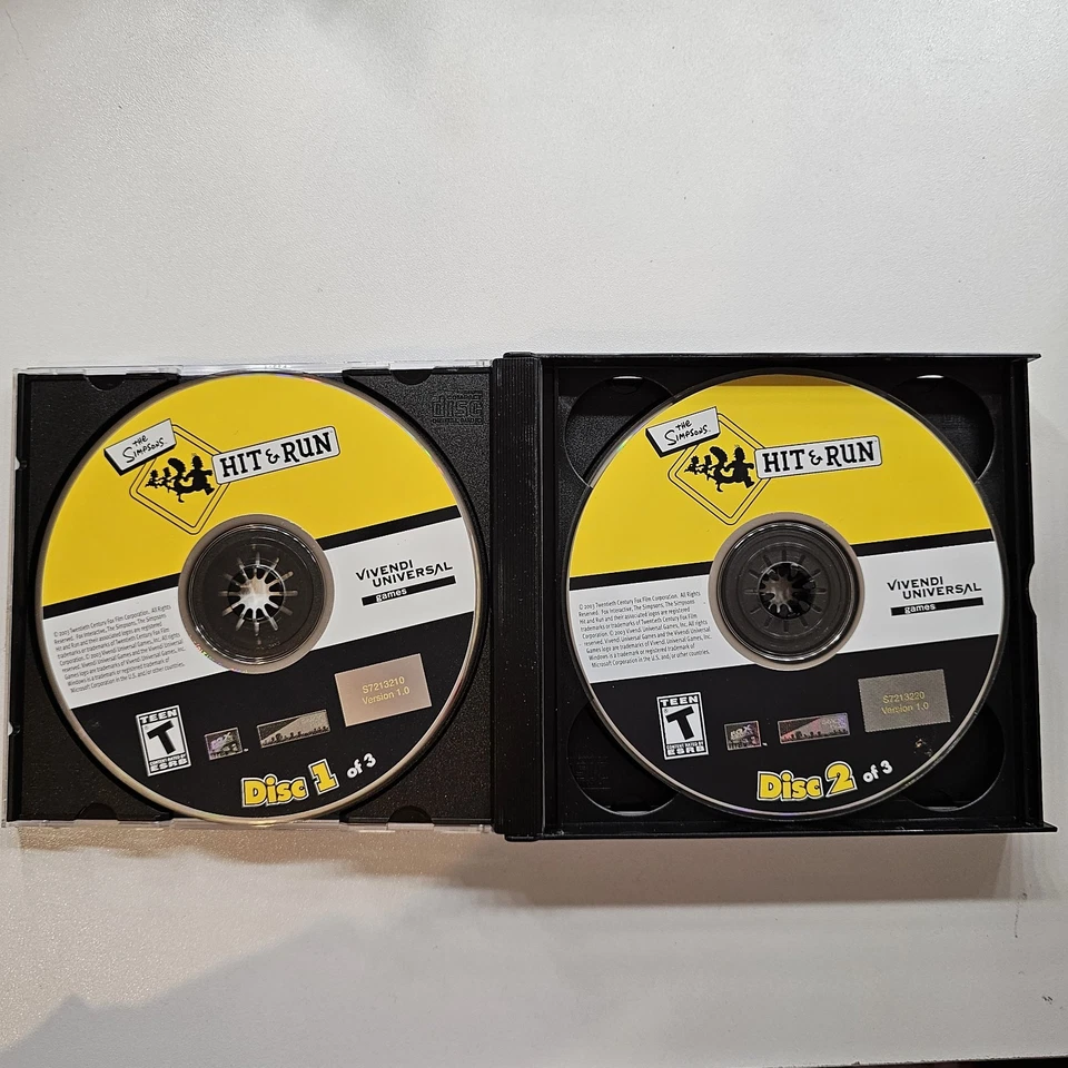 The Simpsons: Hit & Run (PC, 2003) 3 Discs in Case, For Windows  - Image 3 of 4