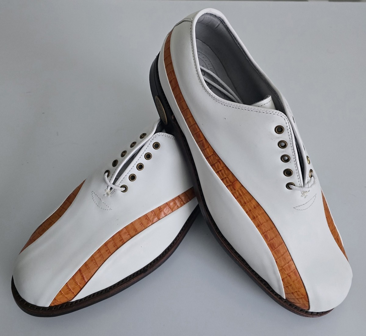 Footjoy Classics Dry Shoes US 10½ C NEW Footjoy Classics Dry Mens Golf Shoes White Pebble Brown