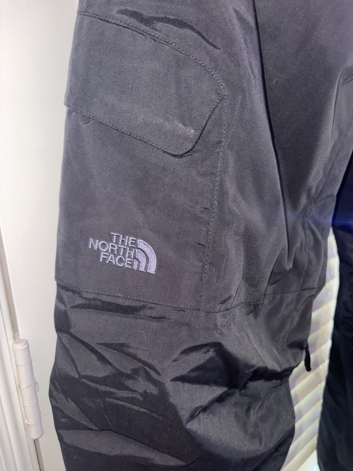 The North Face HyVent Women's XL Black Waterproof Snow Pants Zip Pocket thumbnail 5