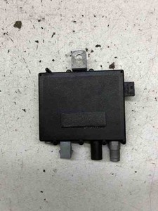BMW X5 E53 Antennenverstärker  6906070 3.00 Diesel 135kw 2001 30590396