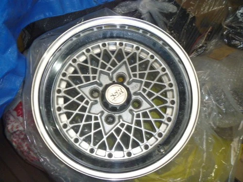 JDM Mazda RX-3 Savanna Capella S122A PCD110 old car No Tires