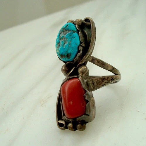 Vintage TURQUOISE & CORAL Silver Navajo Native American Split Shank Ring Size 8
