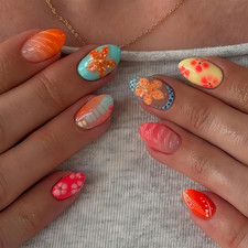 Short Oval Press on Nails Summer Fake Nails Starfish Flower Nails Press Ons