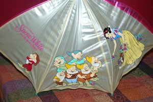 Vtg 1990'S DISNEY Child's Umbrella SNOW WHITE & THE 7 DWARFS Lot HH